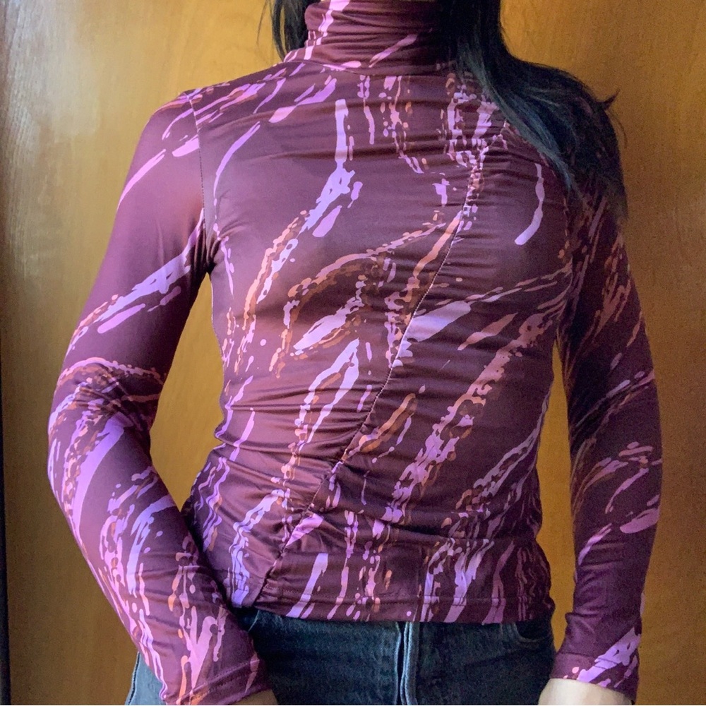Motf abstract print mockneck top